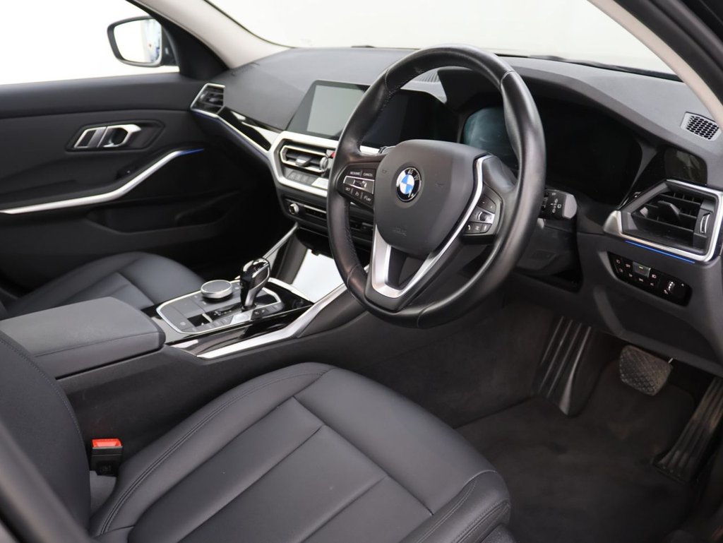 Used BMW 3 Series 2021 for sale - 76520395: Photo 10