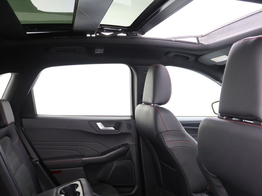 Used Ford Kuga 2022 for sale - 76481618: Photo 2