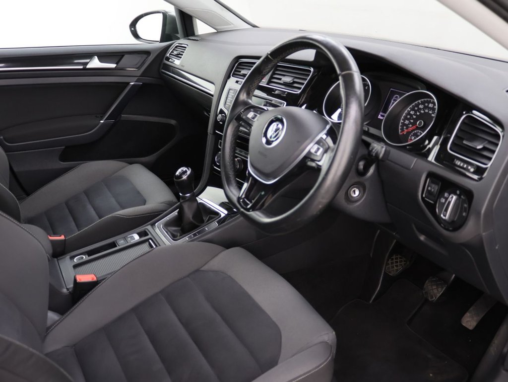 Used Volkswagen Golf 2016 for sale - 76395951: Photo 12