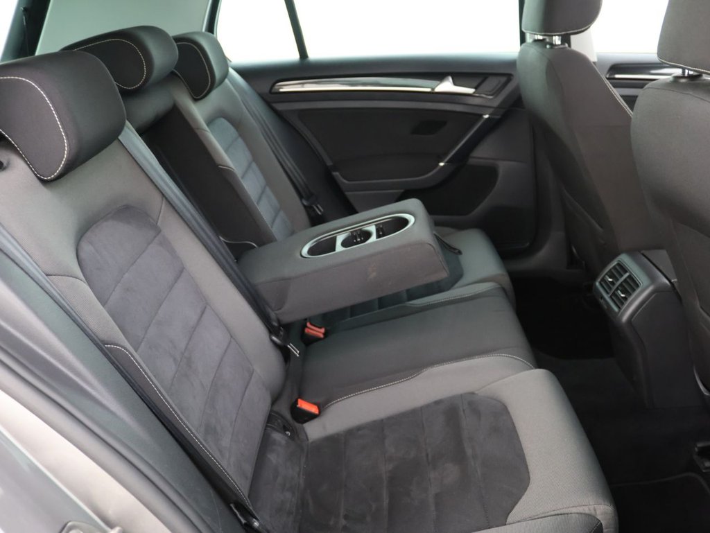 Used Volkswagen Golf 2016 for sale - 76395951: Photo 20