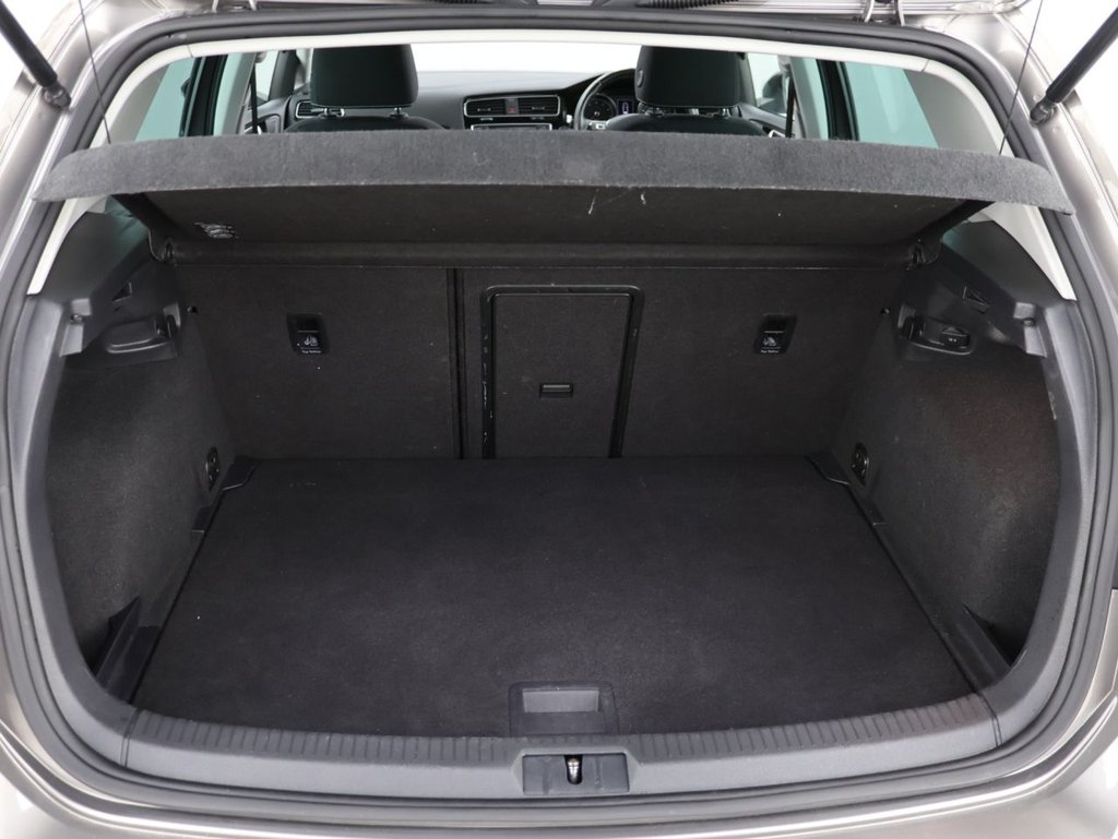 Used Volkswagen Golf 2016 for sale - 76395951: Photo 27