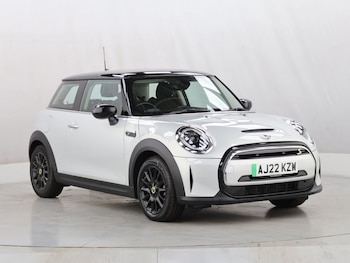 Used MINI Hatch 2022 for sale - 76481652: Photo