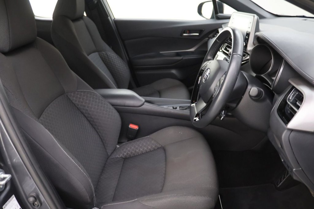 Used Toyota C-HR 2022 for sale - 77187978: Photo 12