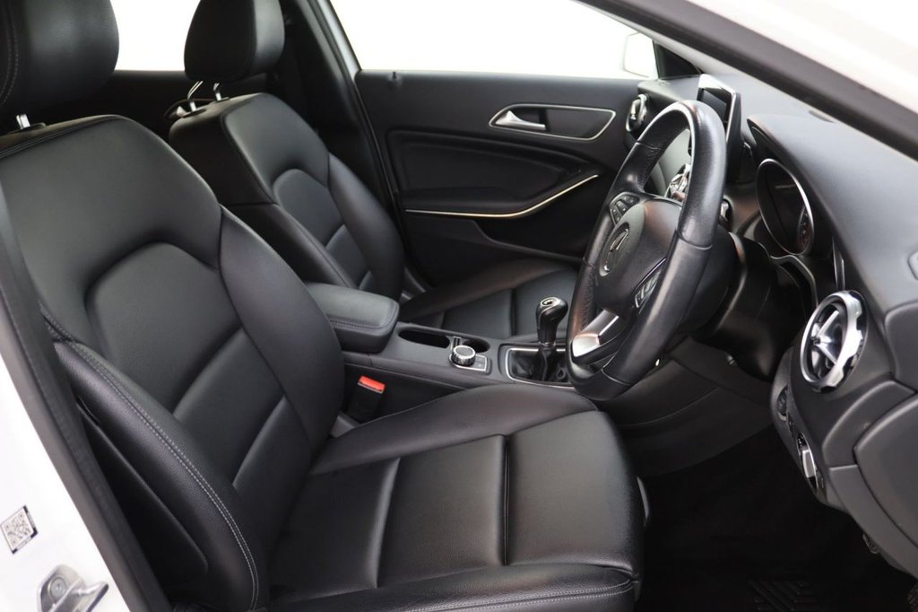 Used Mercedes-Benz GLA 2018 for sale - 76950350: Photo 12