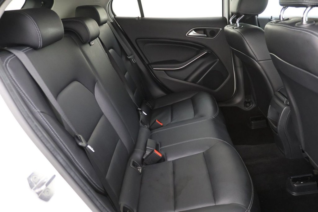 Used Mercedes-Benz GLA 2018 for sale - 76950350: Photo 17