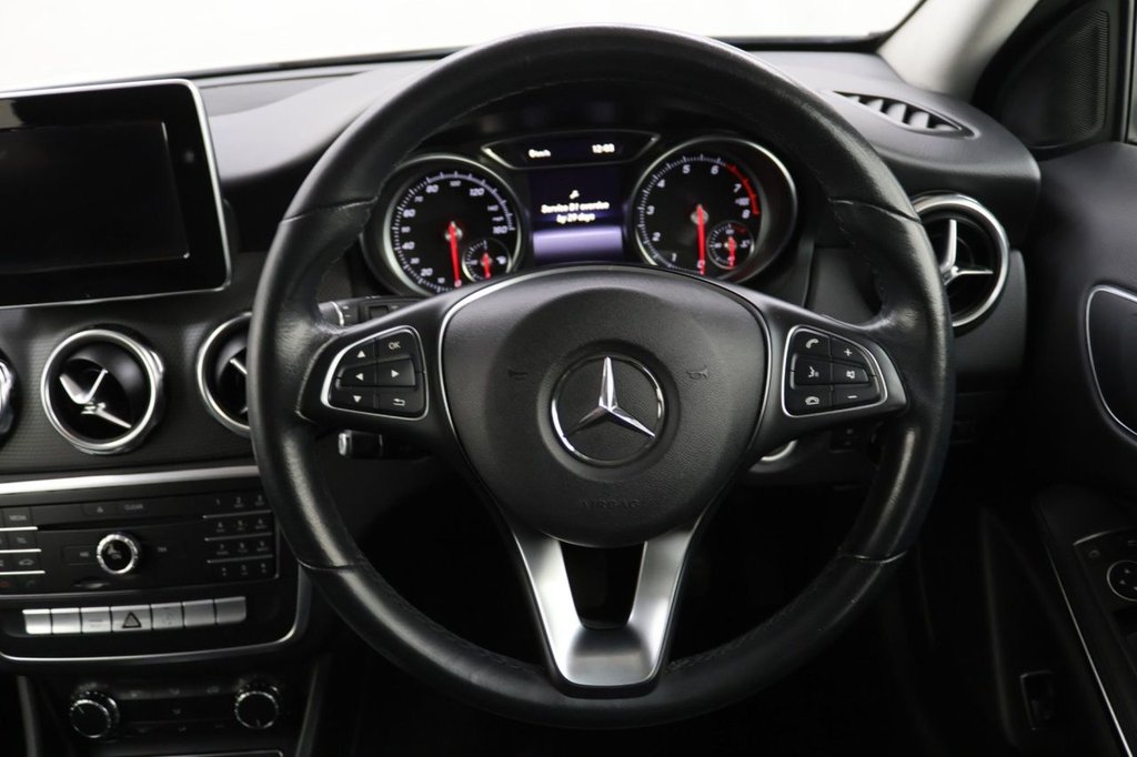 Used Mercedes-Benz GLA 2018 for sale - 76950350: Photo 20