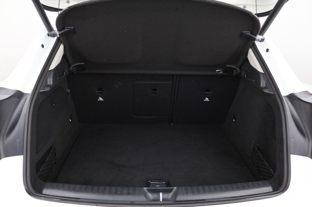 Used Mercedes-Benz GLA 2018 for sale - 76950350: Photo 25