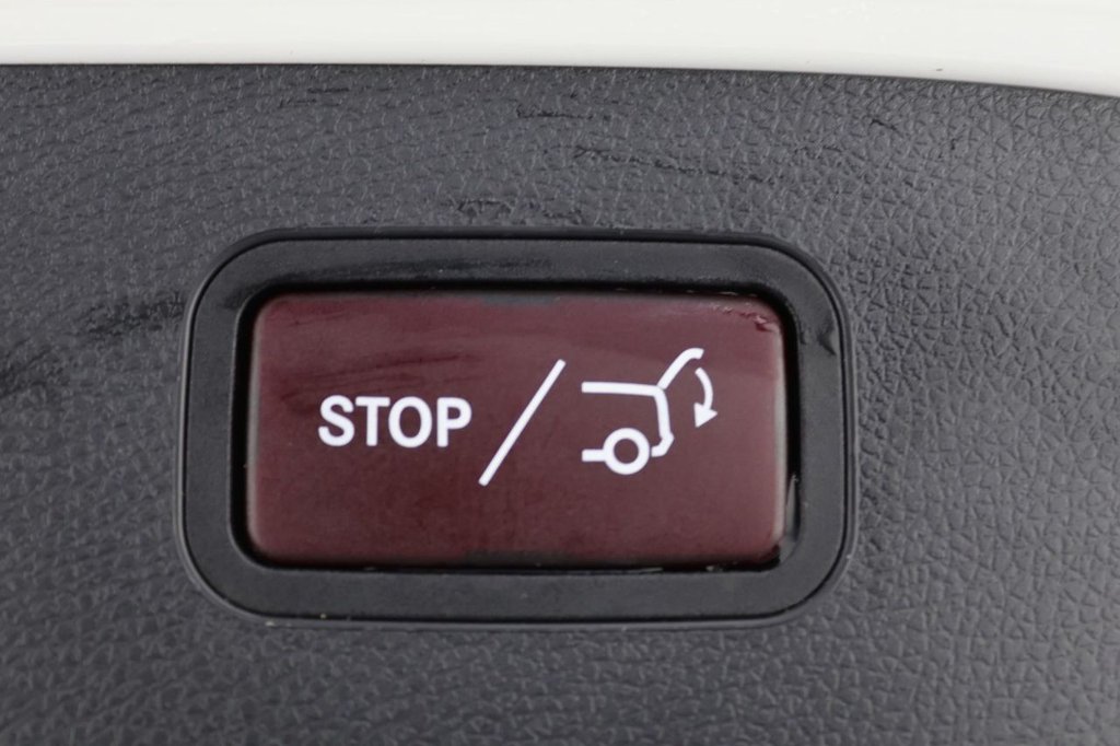 Used Mercedes-Benz GLA 2018 for sale - 76950350: Photo 26