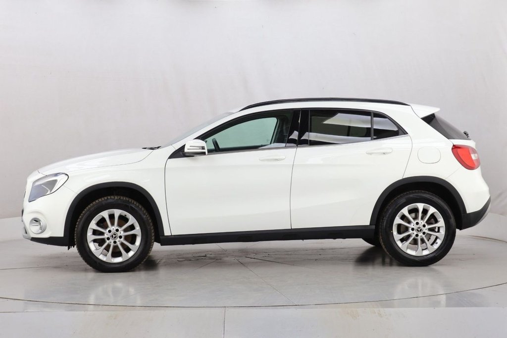 Used Mercedes-Benz GLA 2018 for sale - 76950350: Photo 6