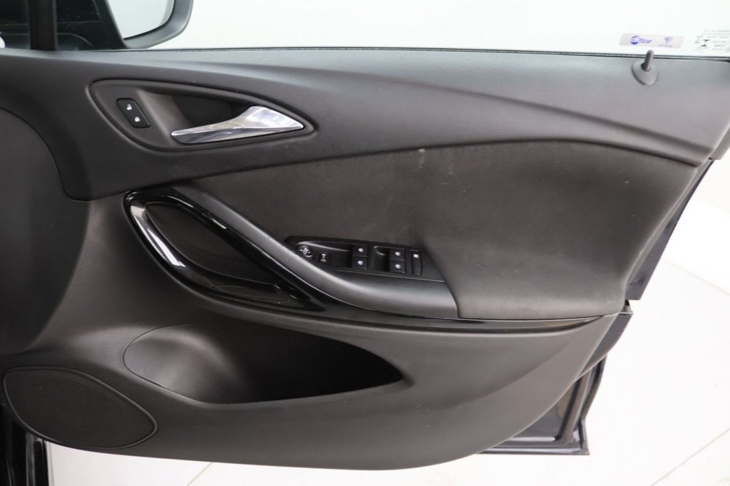 Used Vauxhall Astra 2017 for sale - 77805856: Photo 25