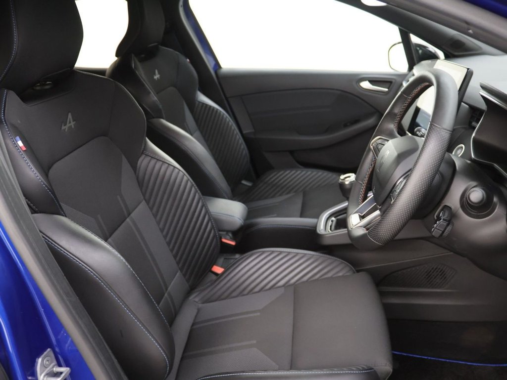 Used Renault Clio 2024 for sale - 76631639: Photo 12