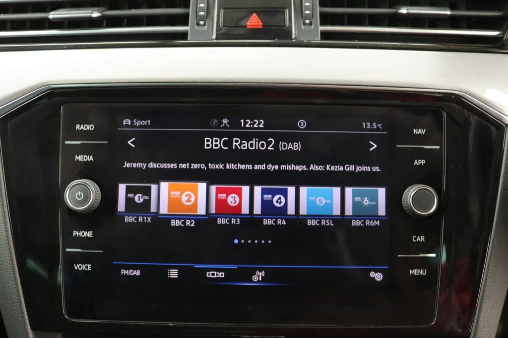 Used Volkswagen Passat 2022 for sale - 77891028: Photo 15