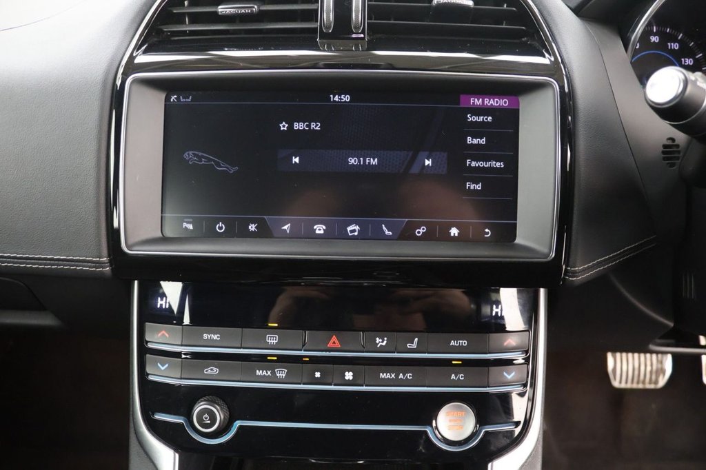 Used Jaguar XE 2019 for sale - 77583313: Photo 13