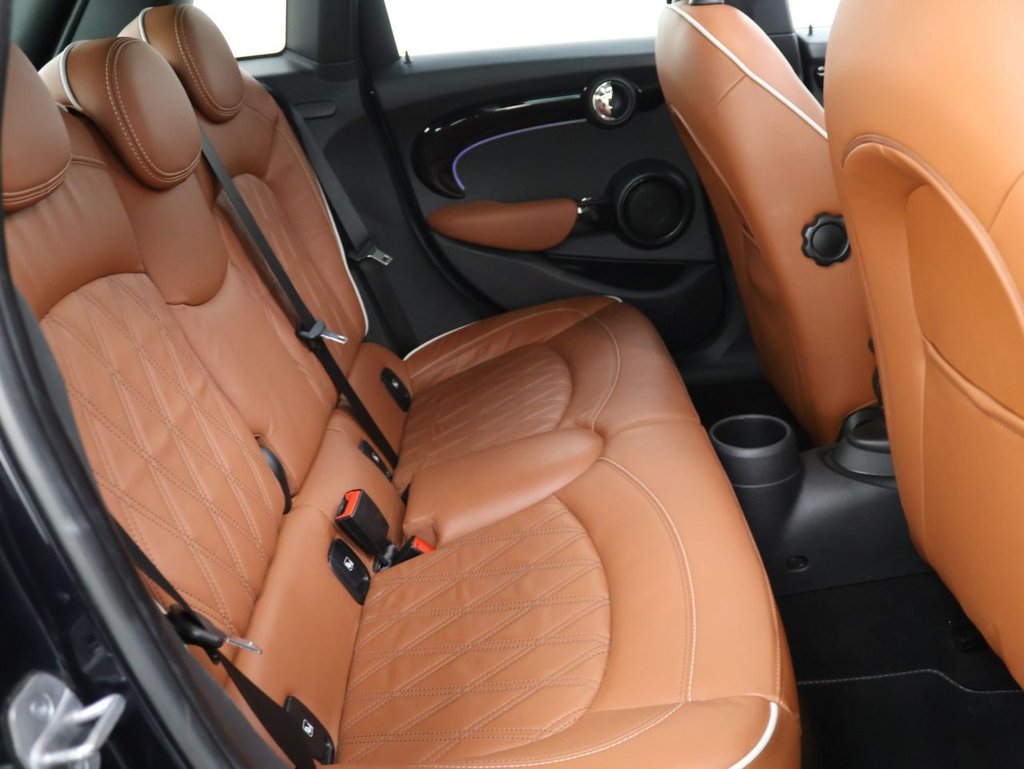 Used MINI Hatch 2022 for sale - 77835008: Photo 17