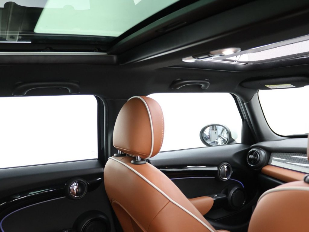 Used MINI Hatch 2022 for sale - 77835008: Photo 21