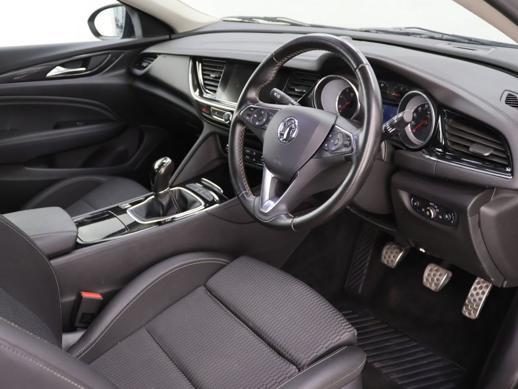 Used Vauxhall Insignia 2017 for sale - 76056857: Photo 10