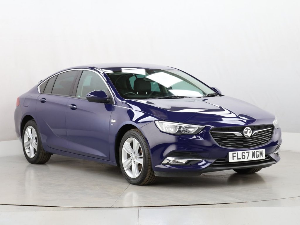 Used Vauxhall Insignia 2017 for sale - 76056857: Photo 2