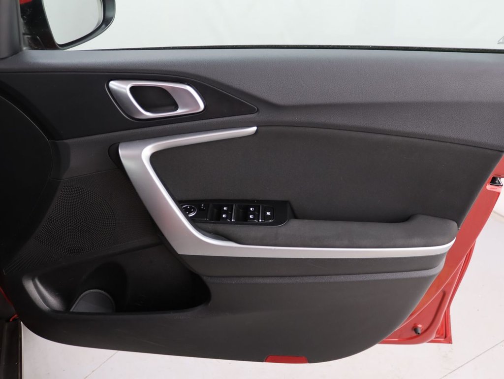 Used Kia XCeed 2022 for sale - 75998917: Photo 25