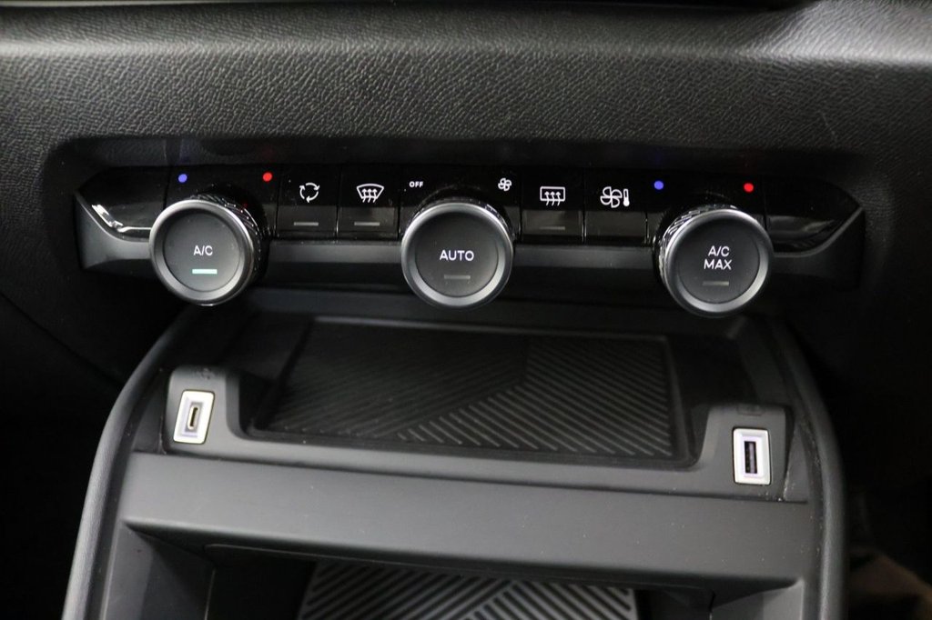 Used Citroen C4 2022 for sale - 77631620: Photo 15