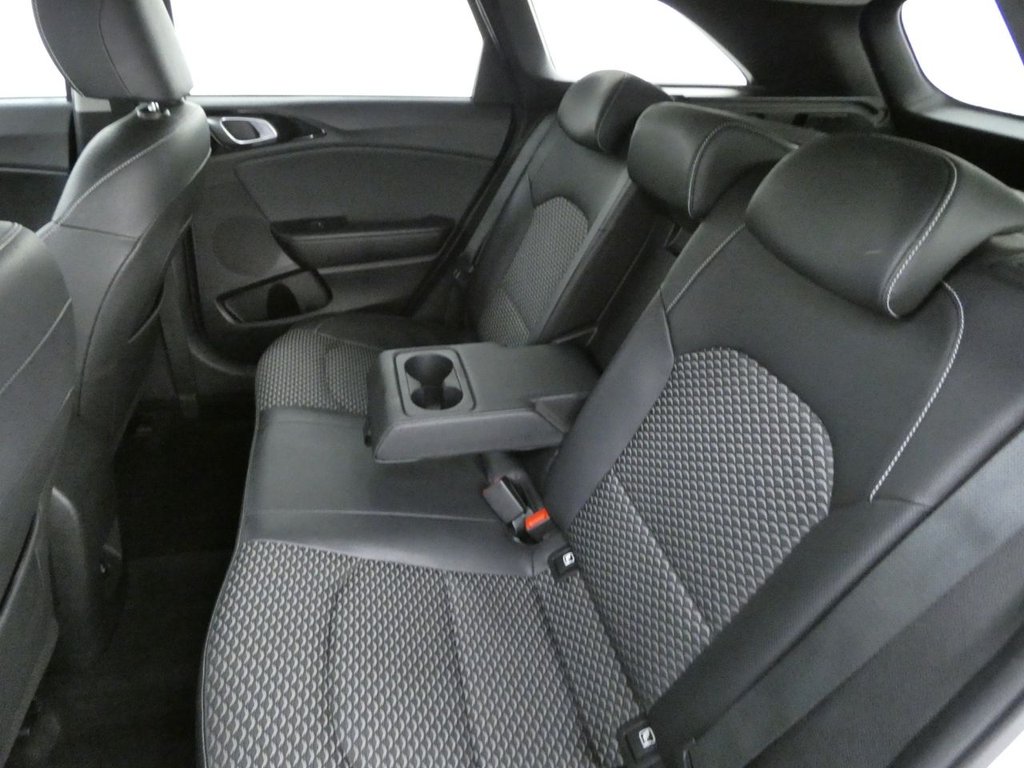 Used Kia Ceed 2023 for sale - 76176171: Photo 25