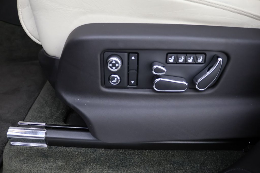 Used Bentley Bentayga 2021 for sale - 76495922: Photo 31
