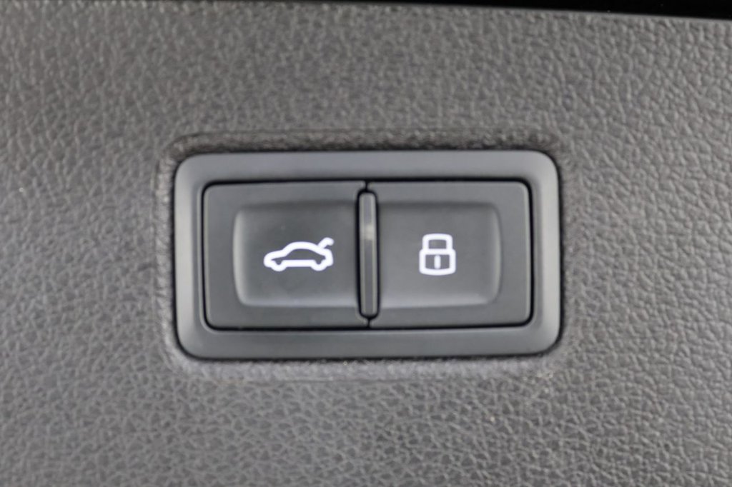 Used Bentley Bentayga 2021 for sale - 76495922: Photo 33