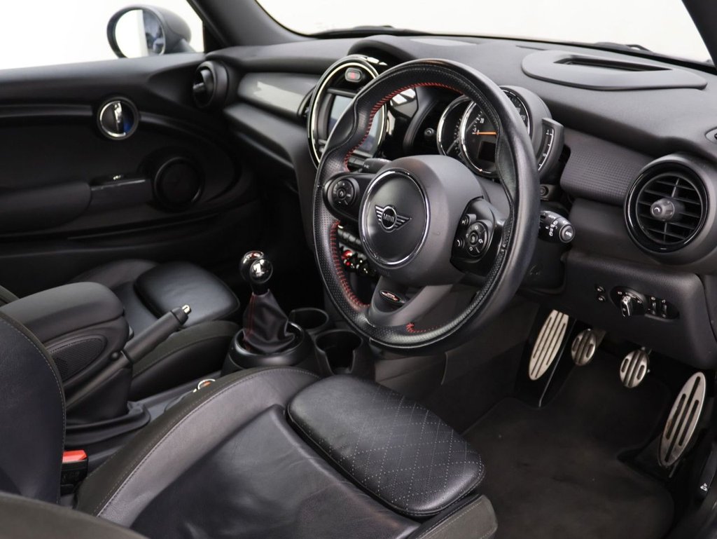 Used MINI Hatch 2019 for sale - 77064793: Photo 10