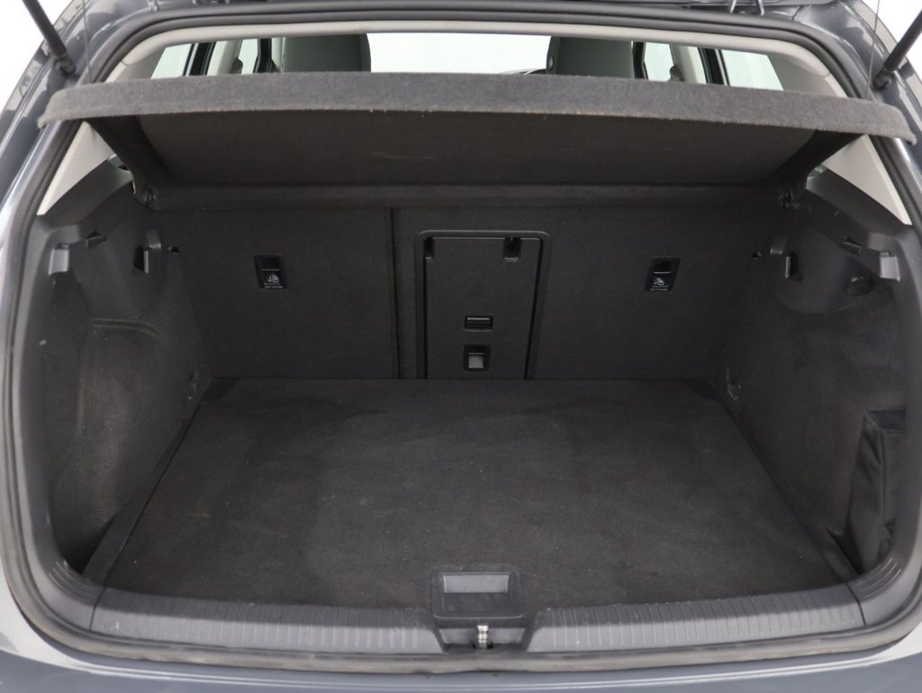 Used Volkswagen Golf 2021 for sale - 77145738: Photo 26