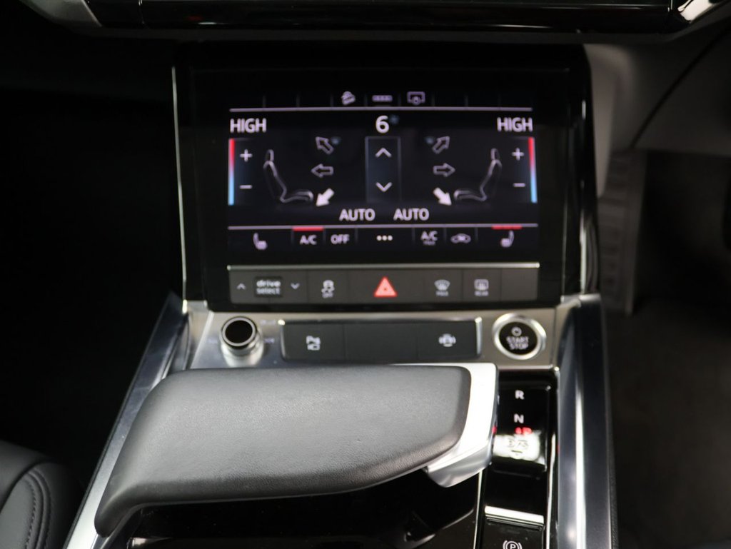 Used Audi e-tron 2021 for sale - 76469811: Photo 16