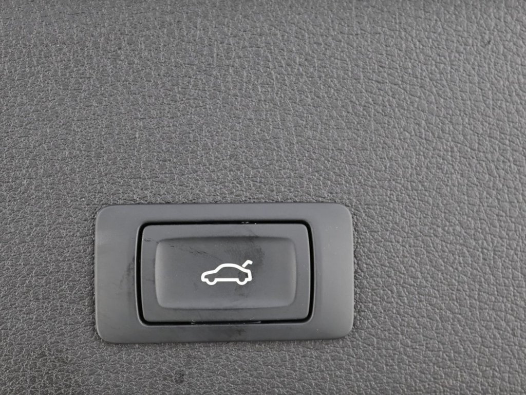 Used Audi e-tron 2021 for sale - 76469811: Photo 26