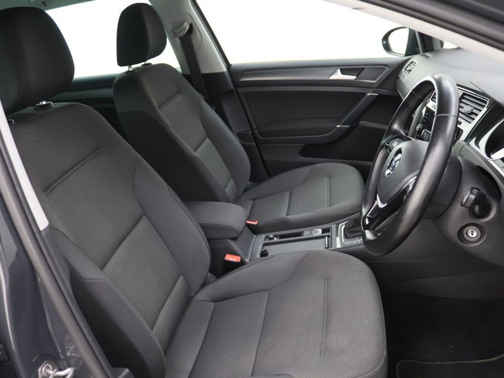 Used Volkswagen Golf 2019 for sale - 76665424: Photo 12