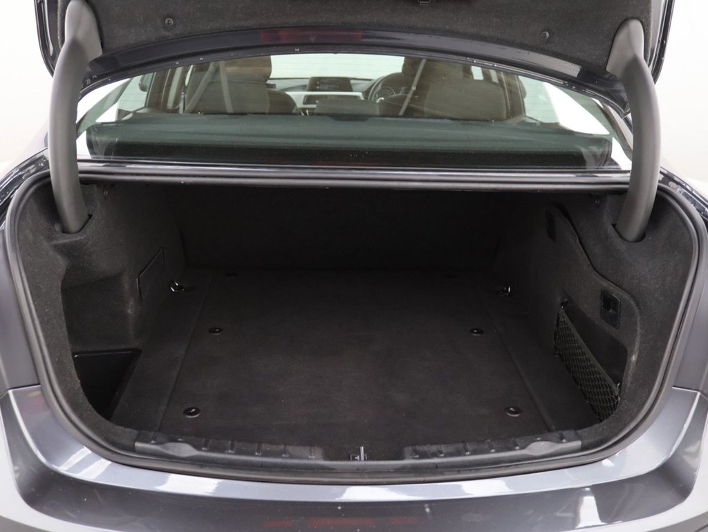 Used BMW 3 Series 2017 for sale - 78167028: Photo 25