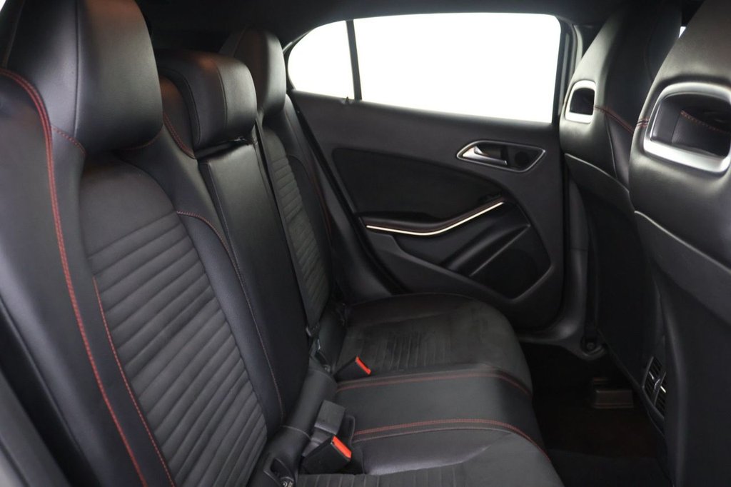 Used Mercedes-Benz GLA 2018 for sale - 77680418: Photo 17