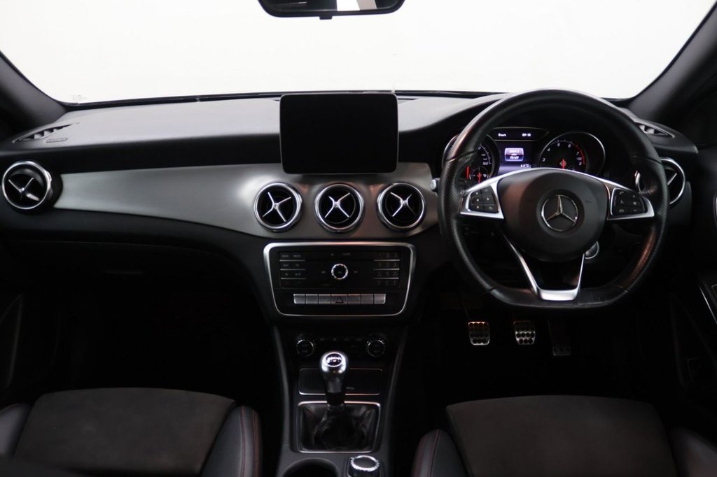 Used Mercedes-Benz GLA 2018 for sale - 77680418: Photo 18