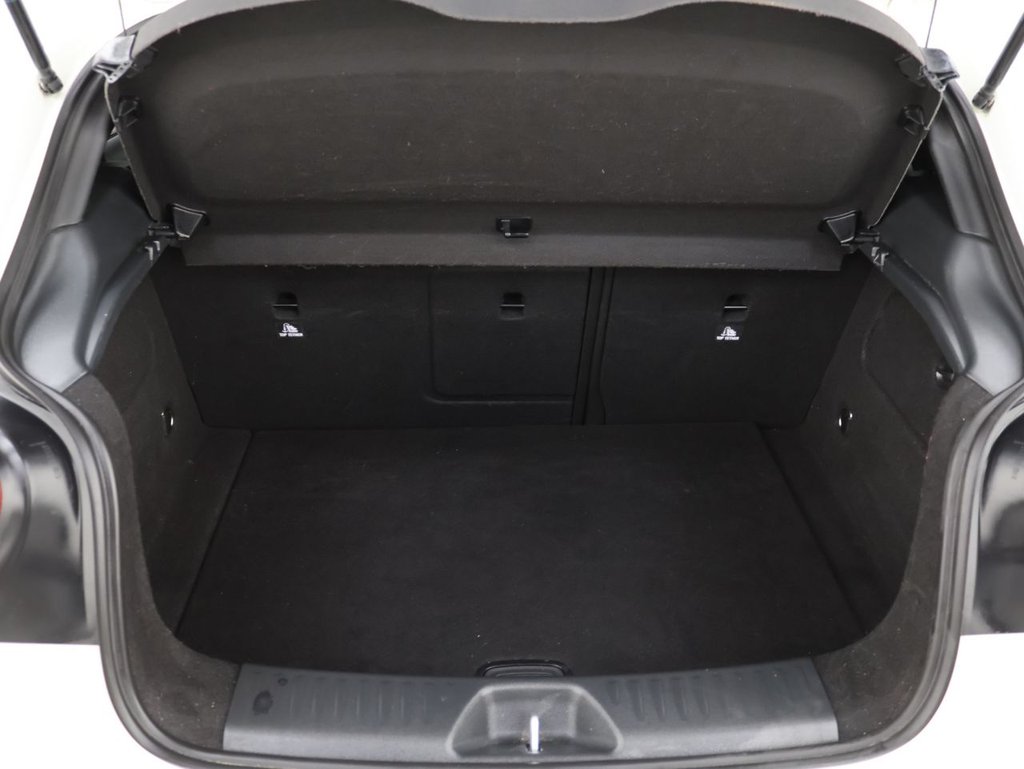 Used Mercedes-Benz A-Class 2017 for sale - 76481859: Photo 26