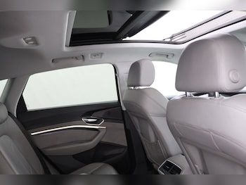 Used Audi e-tron 2019 for sale - 79437756: Photo