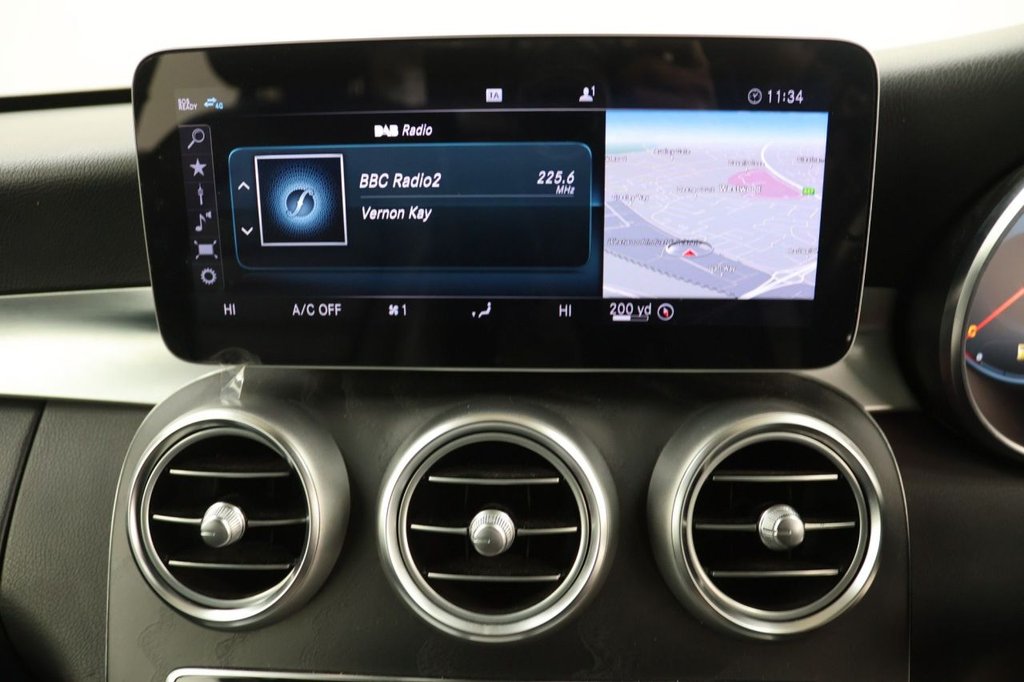 Used Mercedes-Benz C Class 2020 for sale - 77275707: Photo 15