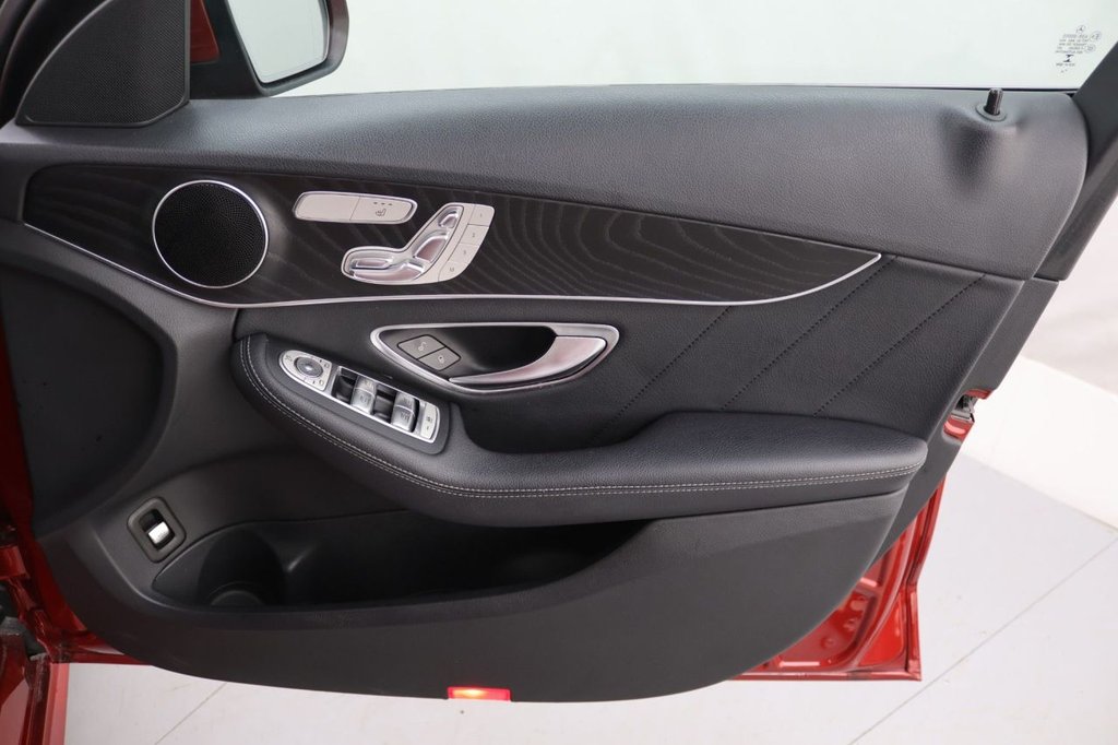 Used Mercedes-Benz C Class 2020 for sale - 77275707: Photo 27