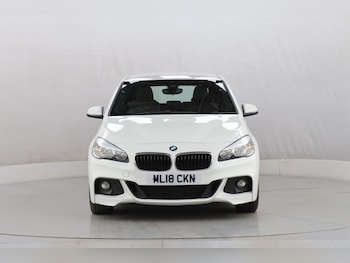 Used BMW 2 Series 2018 for sale - 77463433: Photo