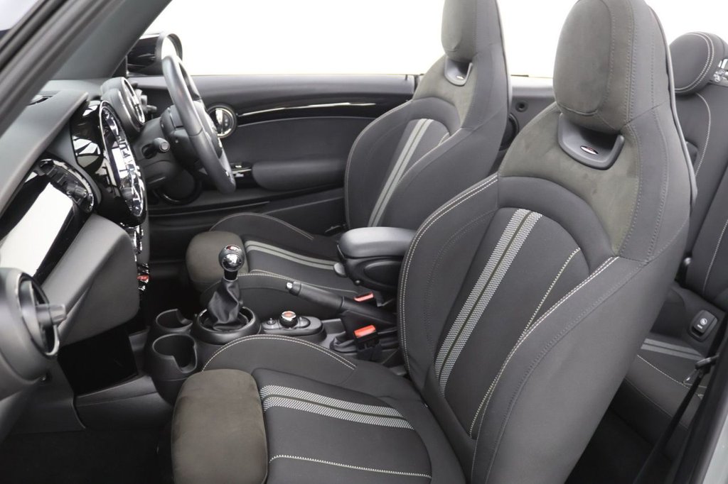 Used MINI Convertible 2021 for sale - 77064901: Photo 28