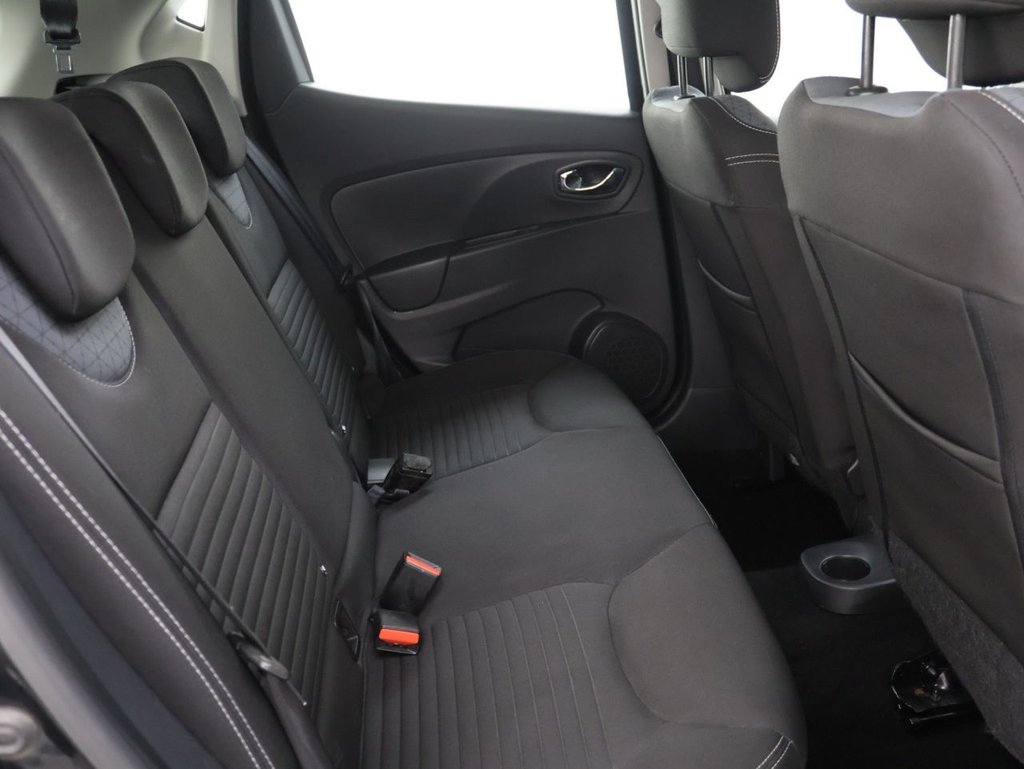 Used Renault Clio 2014 for sale - 77780368: Photo 17