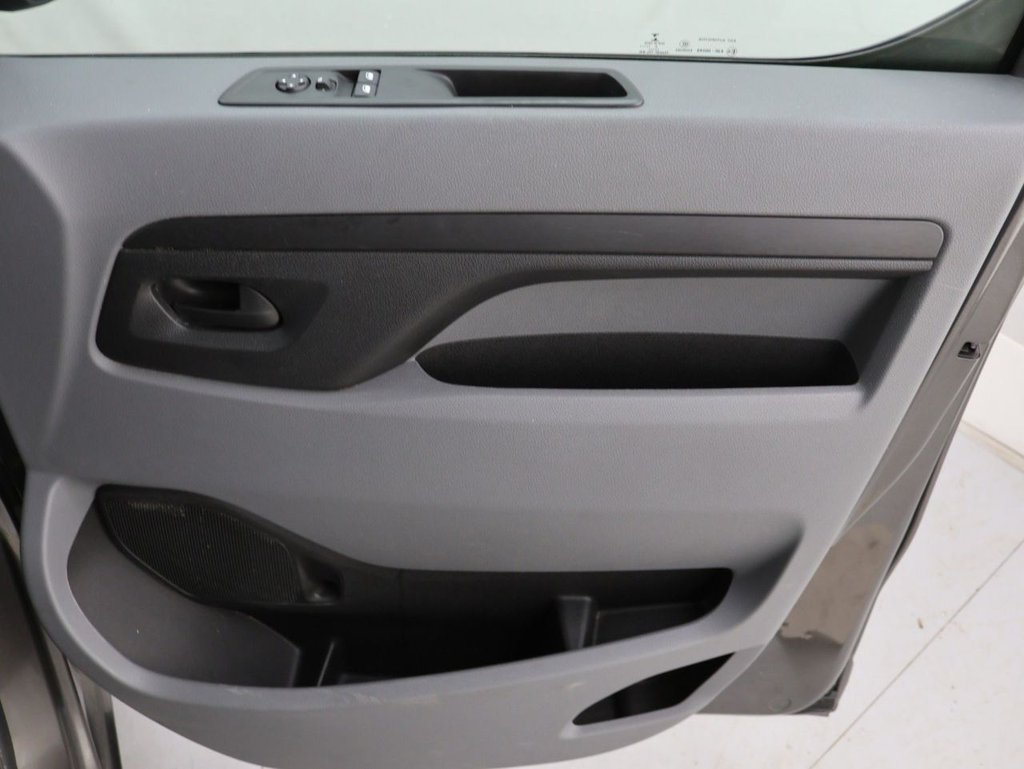 Used Vauxhall Vivaro Life 2021 for sale - 76665749: Photo 26