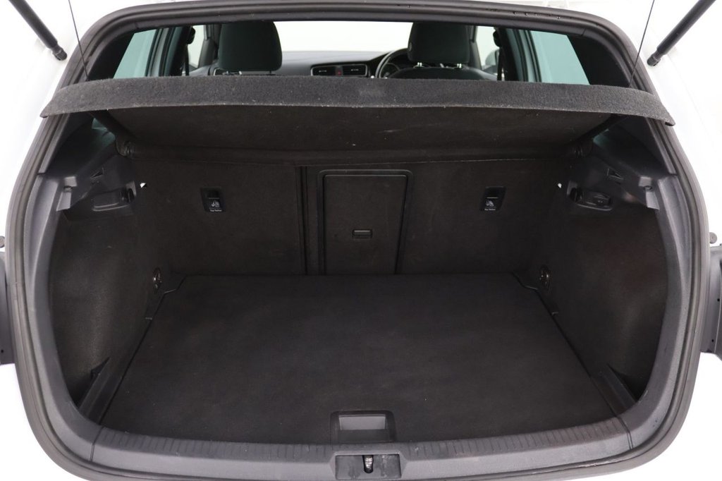 Used Volkswagen Golf 2020 for sale - 77593713: Photo 25