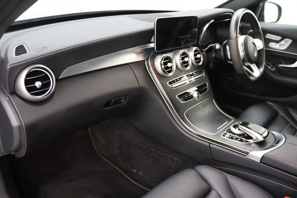 Used Mercedes-Benz C Class 2020 for sale - 77533999: Photo 24