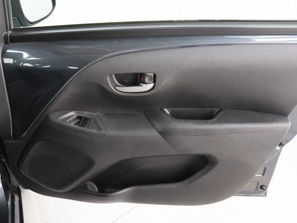 Used Toyota AYGO 2021 for sale - 76474627: Photo 25