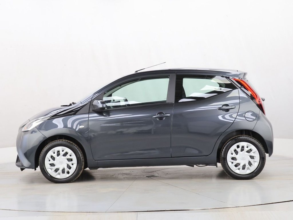 Used Toyota AYGO 2021 for sale - 76474627: Photo 6