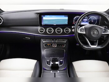 Used Mercedes-Benz E Class 2018 for sale - 77302040: Photo