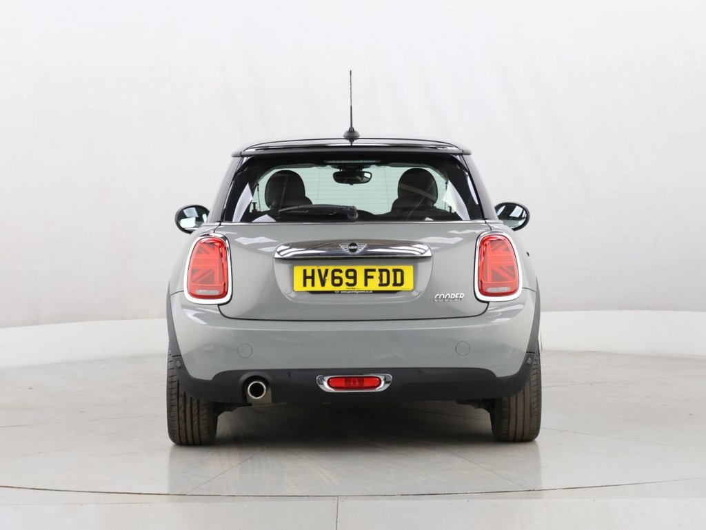 Used MINI Hatch 2019 for sale - 76256090: Photo 9