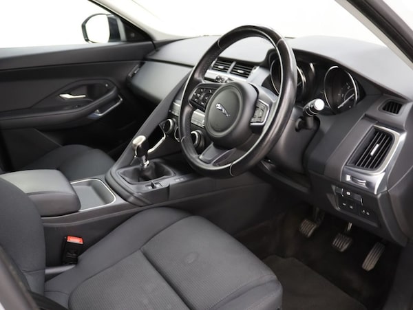 Used Jaguar E-Pace 2019 for sale - 76185213: Photo 10