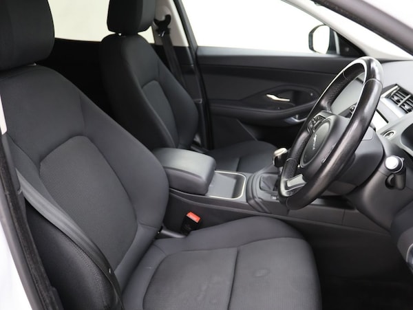 Used Jaguar E-Pace 2019 for sale - 76185213: Photo 12